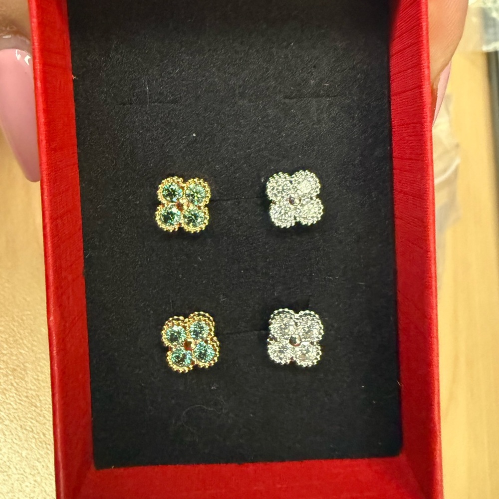 925 Sterling Silver Clover Moissanite Earrings